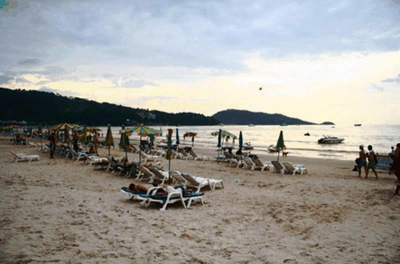 Patong Backpacker Hostel Esterno foto